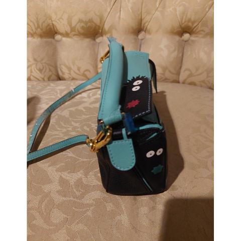Large Product Preview Image 4