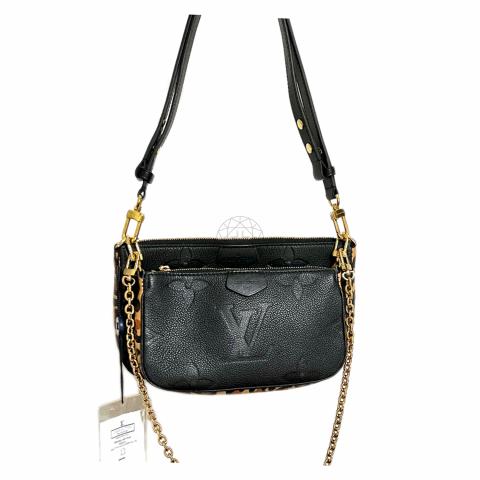 Louis Vuitton Wild At Heart Multi Pochette Accessoires Black Chain  Crossbody Bag