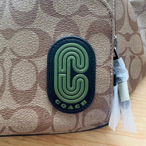 Large Product Preview Image 3