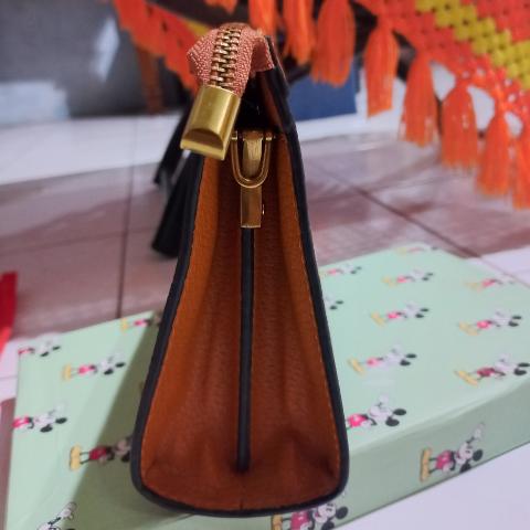 Large Product Preview Image 5