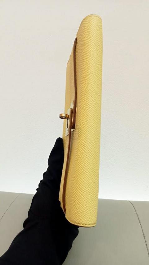 Hermes Kelly Pochette 22cm Jaune Poussin Epsom PHW  Fashion handbags,  Purses and handbags, Hermes kelly