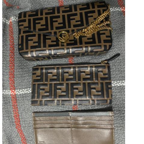 Large Product Preview Image 3