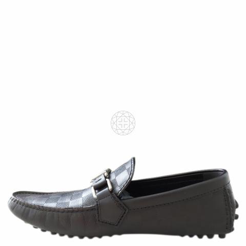 Shop Louis Vuitton Monogram Moccasin Leather Logo Loafers & Slip