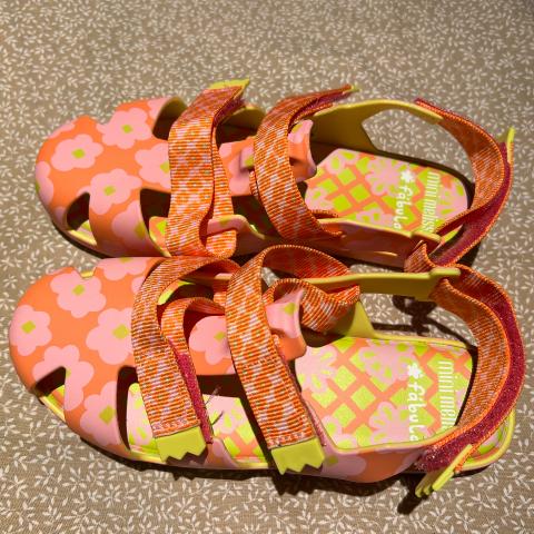 Large Product Preview Image 2