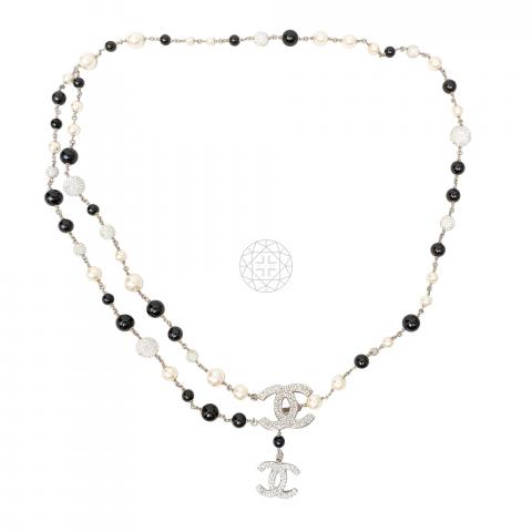 CHANEL Pearl and Black Beaded Belt Chanel Black/White Beaded Faux Pearl CC Belt | Yoogi main image 2