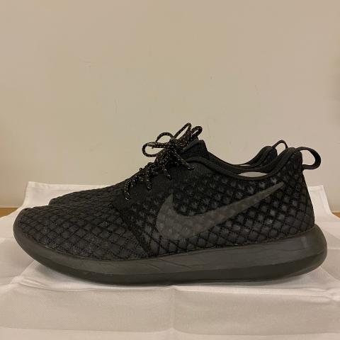 Nike roshe two flyknit on sale 365