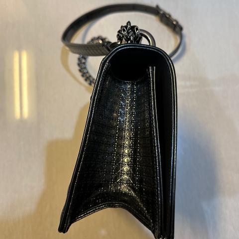 Large Product Preview Image 4