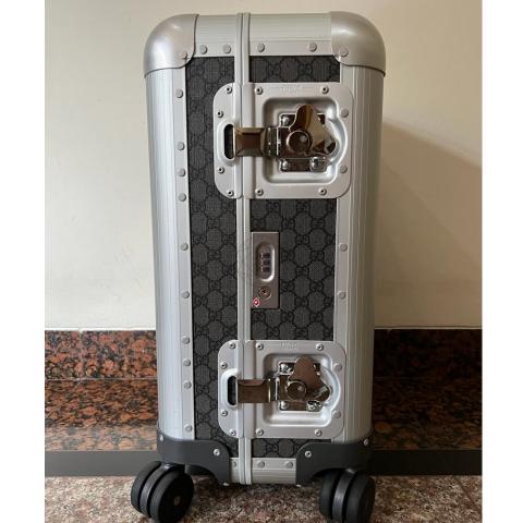 Large Product Preview Image 4