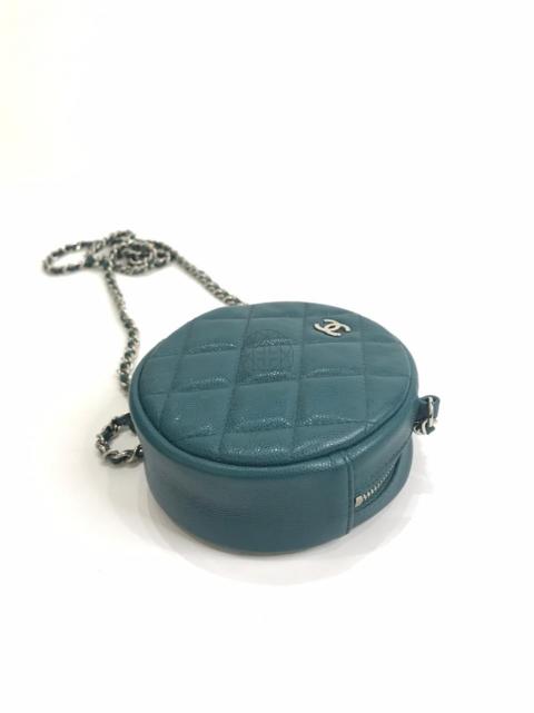 Chanel round classic on sale clutch with chain