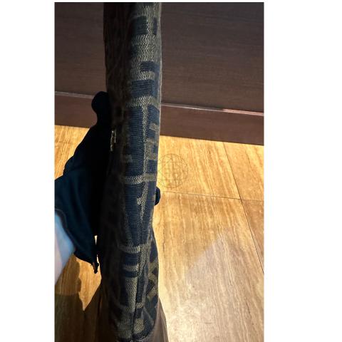 Large Product Preview Image 19