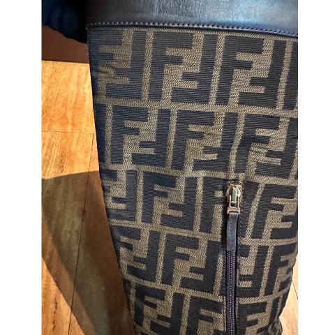 Large Product Preview Image 23