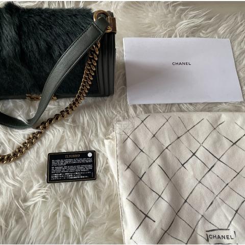 Chanel boy best sale dust bag