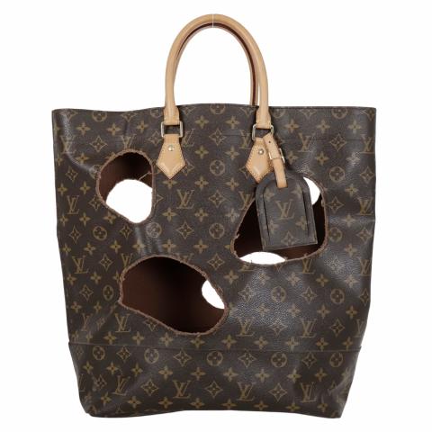 Louis Vuitton on X: A hole in one. The Bag with Holes by Rei