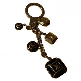 Louis Vuitton LV x YK Vivienne Key Ring Black Metal & Wood