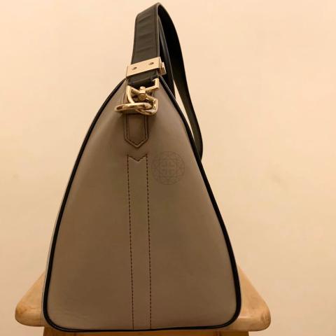 Large Product Preview Image 3