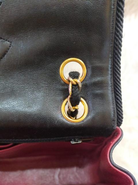 Sell Chanel Vintage Black 2.55 Shoulder Bag Wavy Stitch GHW - Black