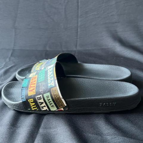 Large Product Preview Image 5