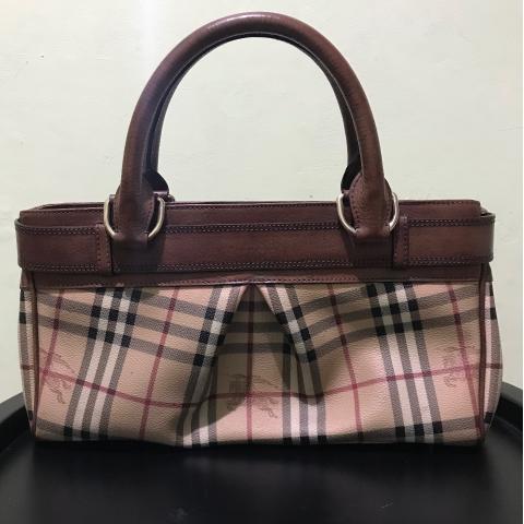 Sell Burberry Signature Shoulder Bag Multicolor HuntStreet