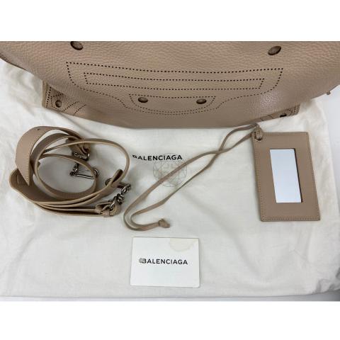 Large Product Preview Image 11