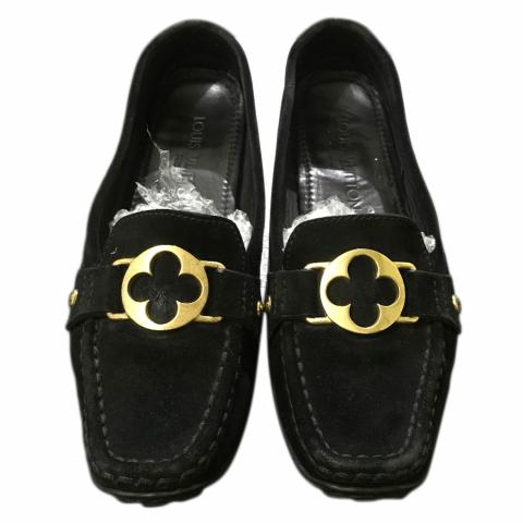 Ladies Louis Vuitton Loafers