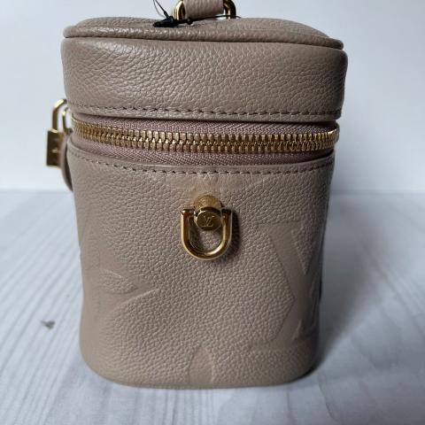 Túi xách nữ Louis Vuitton Vanity PM In Monogram Empreinte Leather