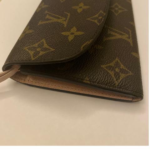 LOUIS VUITTON EMILIE WALLET( Monogram Canvas) Review-used everyday
