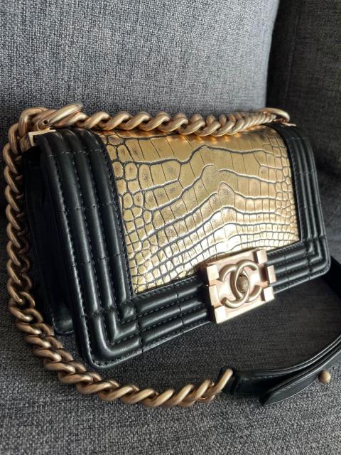 Sell Chanel Boy Small in Alligator Mississippiensis RGHW - Black