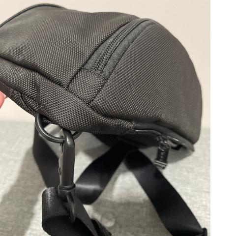 Sell Tumi Large Sling Bag - Black | HuntStreet.com