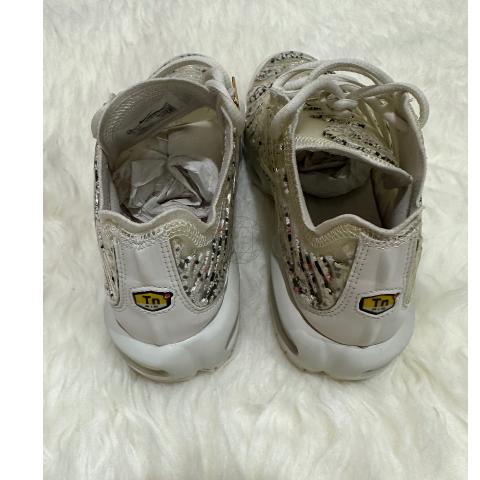 Large Product Preview Image 2