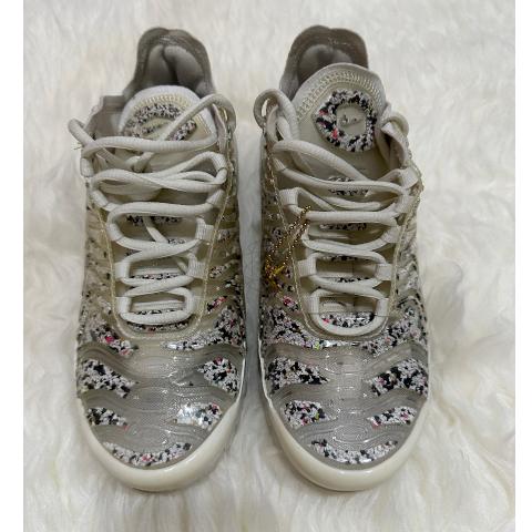 Large Product Preview Image 3