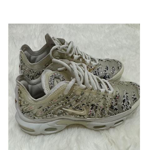 Large Product Preview Image 6