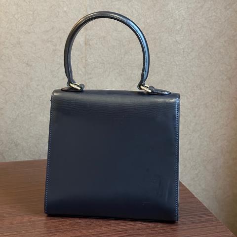 セリーヌ TOP HANDLE BAGS Celine Logo Patch Top Handle Bag in White | Lyst