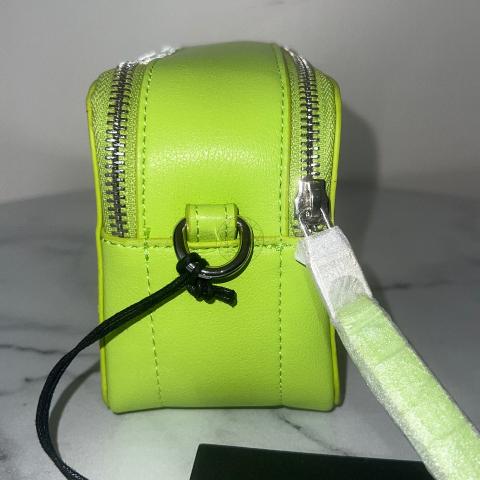 Large Product Preview Image 4