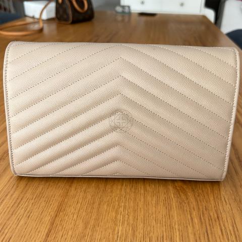 Large Product Preview Image 2
