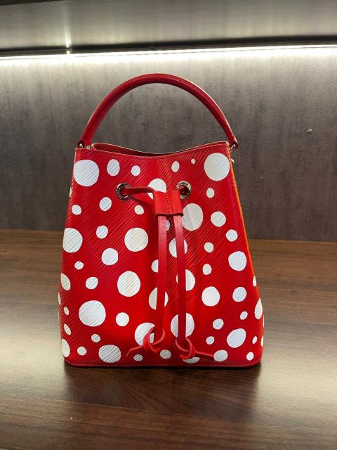Rare New Unused Louis Vuitton x Yayoi Kusama Dots Paper Shopping/Gift -  clothing & accessories - by owner - apparel