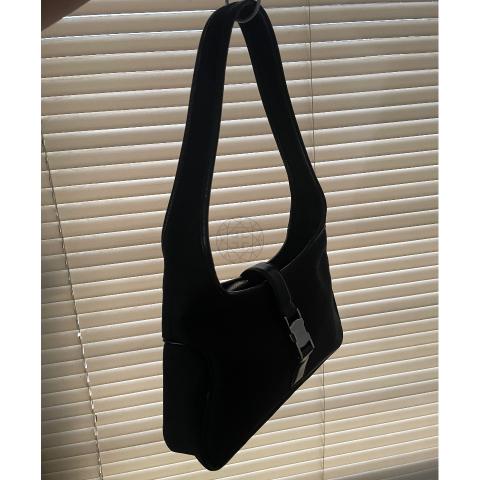 Large Product Preview Image 3