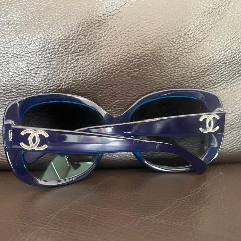 Large Product Preview Image 2