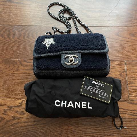 Sell Chanel Paris Dallas Shearling Sheriff Flap Bag - Blue