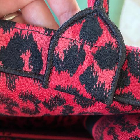 Large Product Preview Image 5