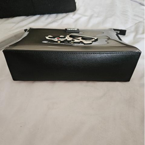 Large Product Preview Image 6