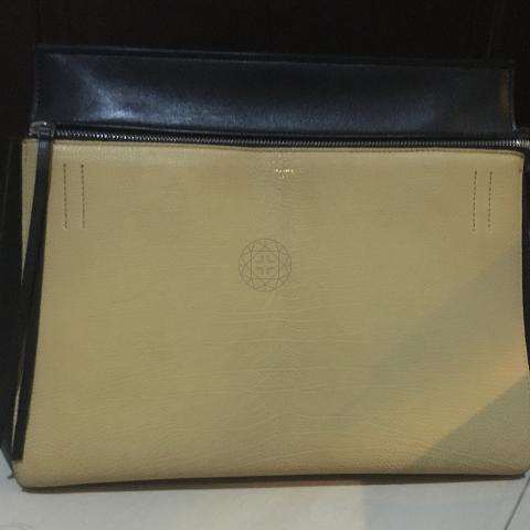 Large Product Preview Image 3
