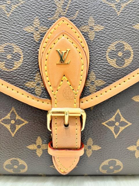 Louis Vuitton LV Women LV Ivy Bag in Monogram Coated Canvas-Brown - LULUX