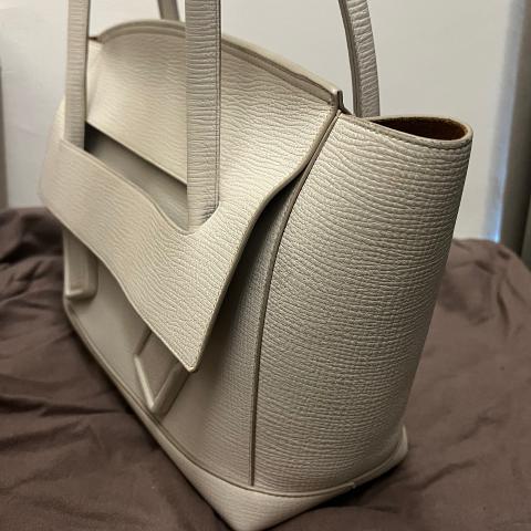 Large Product Preview Image 4