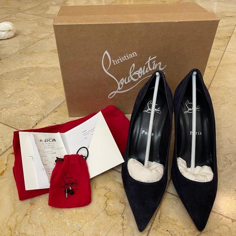 Louboutin pris on sale