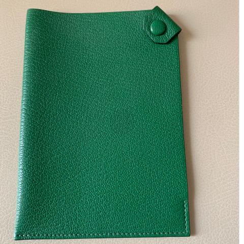 Large Product Preview Image 3