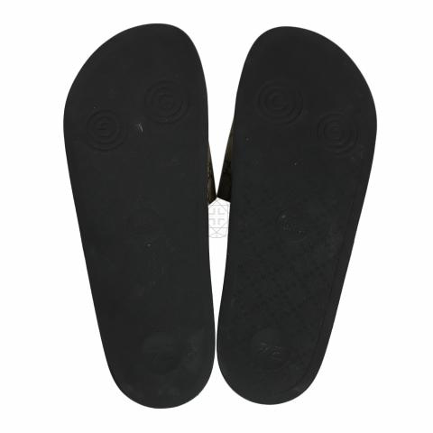 Gucci wolf best sale flip flops