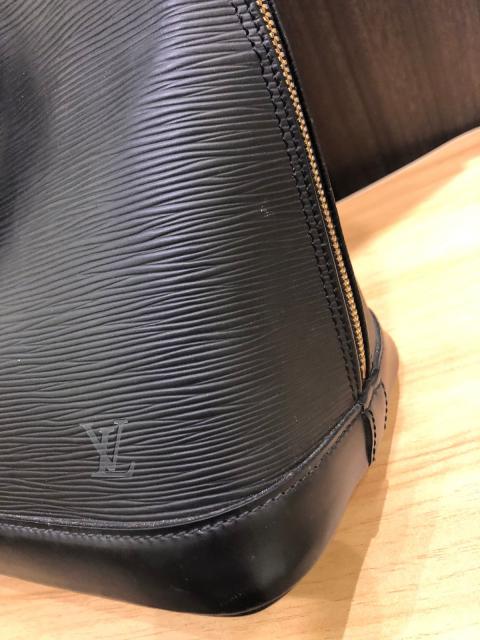 Louis Vuitton Black Electric Epi Leather Alma PM – Sell My Stuff