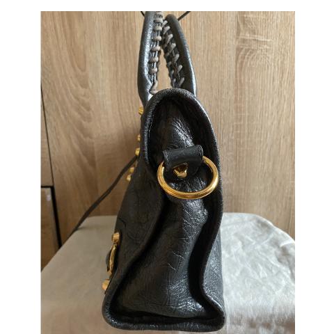 Large Product Preview Image 3