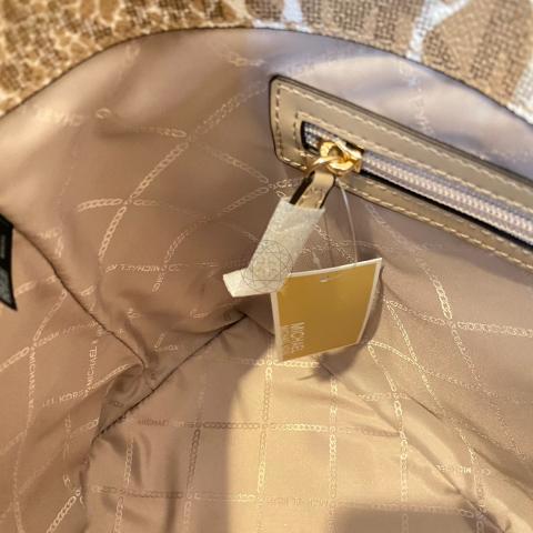 Large Product Preview Image 7
