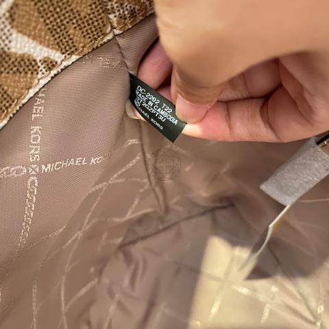 Large Product Preview Image 10